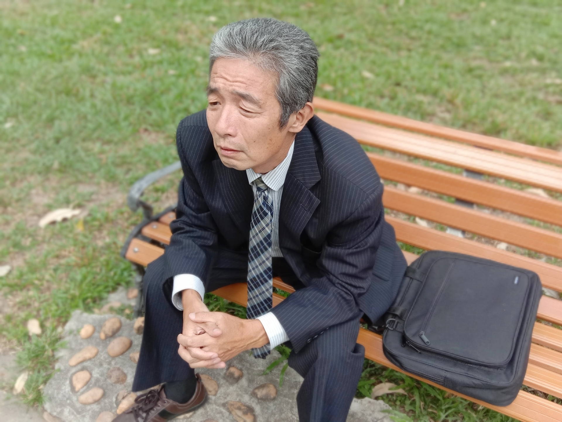 会社が合わないけど辞めたくない人へ｜心を削らず働くための5つのヒント